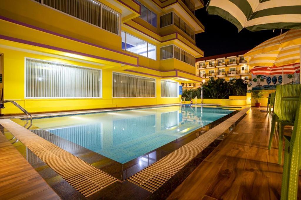 Sairaj Beach Resort Calangute Exterior foto